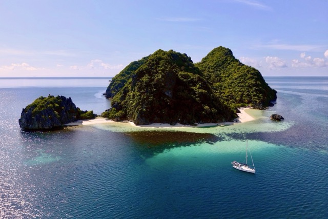 Slide Sail in Asia